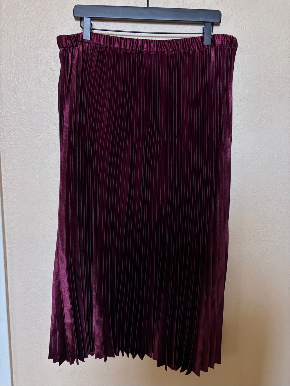 Anne Klein Pleated Satin Midi Skirt - Wine